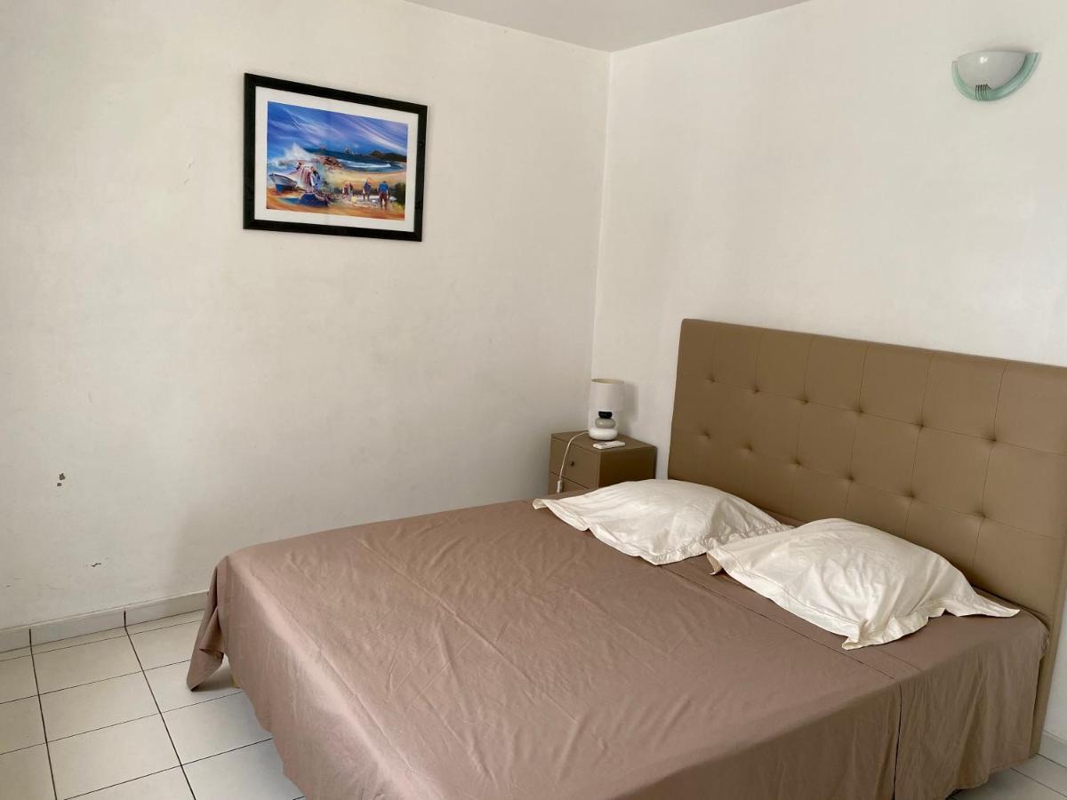 Appartement bord de mer Sainte-Anne  Exterior foto