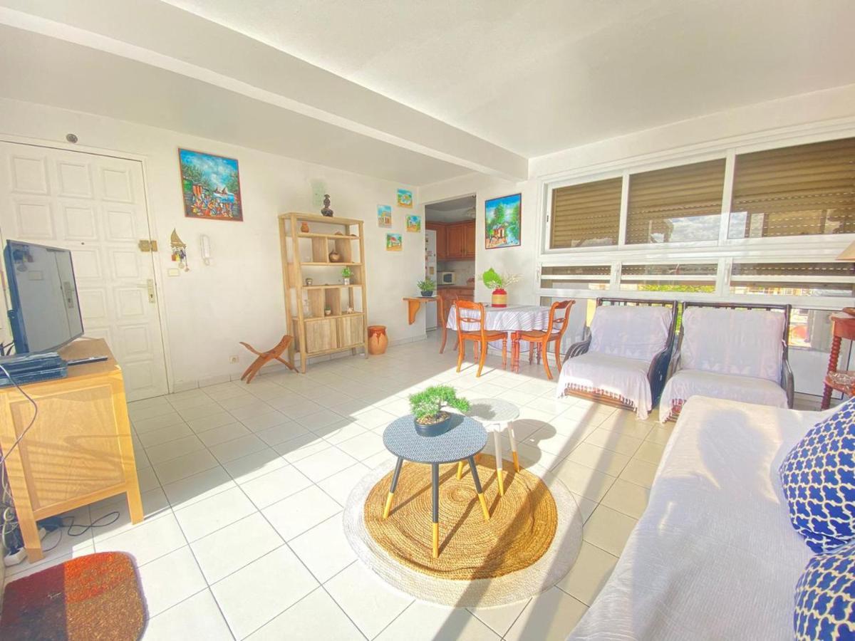 Appartement bord de mer Sainte-Anne  Exterior foto